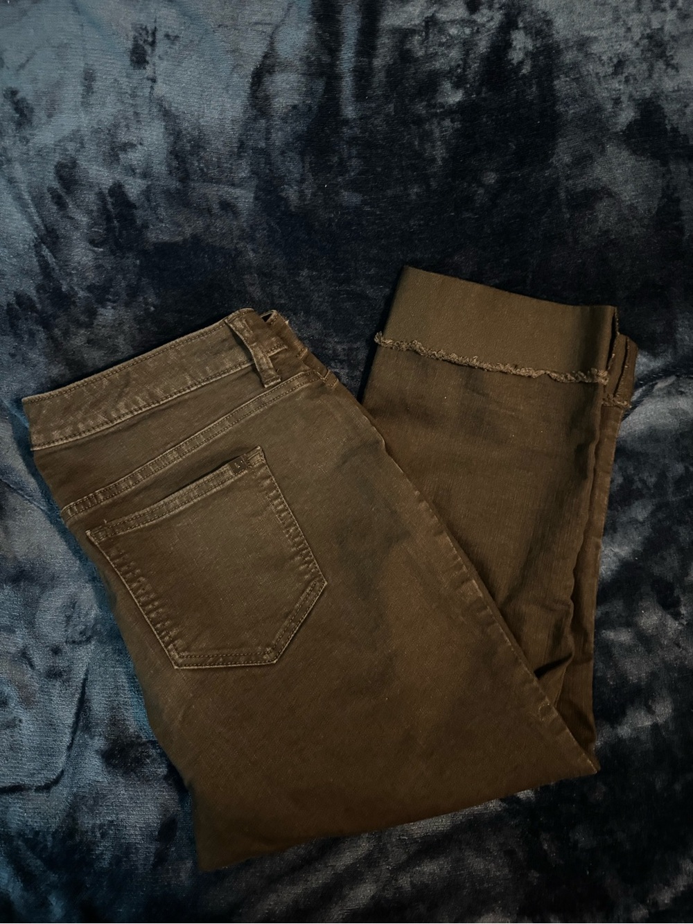 Jennifer Lopez Black Capri Jeans